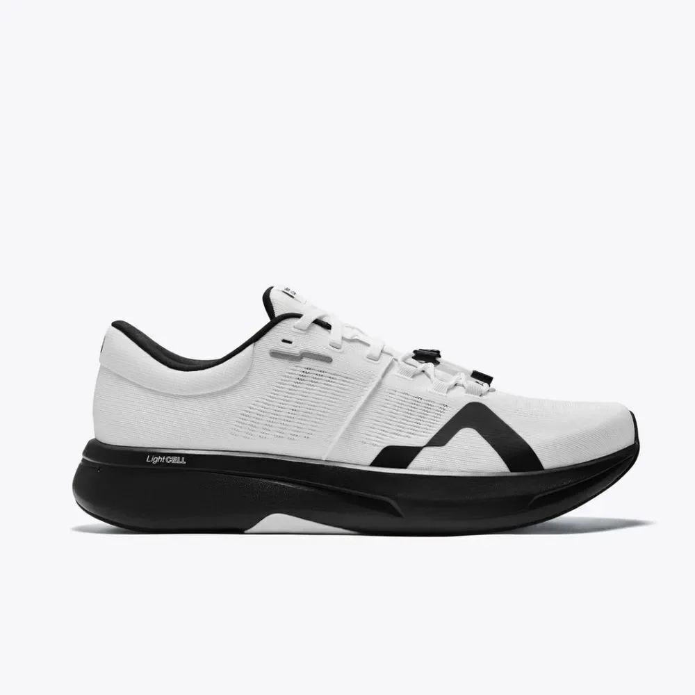 Mount To Coast R1 Running Shoe